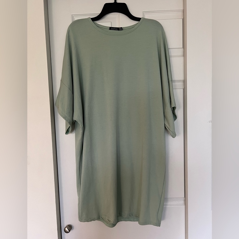 Boohoo pale olive green tshirt dress